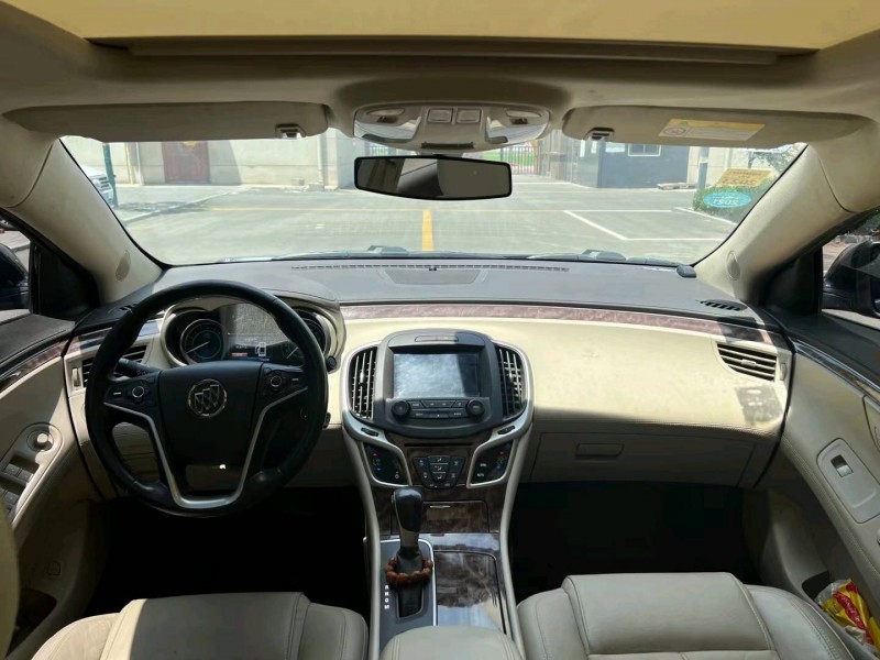 徐州15年别克君越5