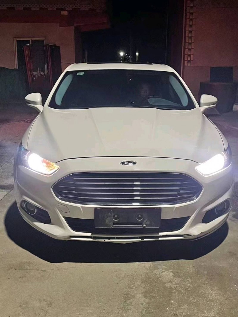 徐州15年福特蒙迪欧1