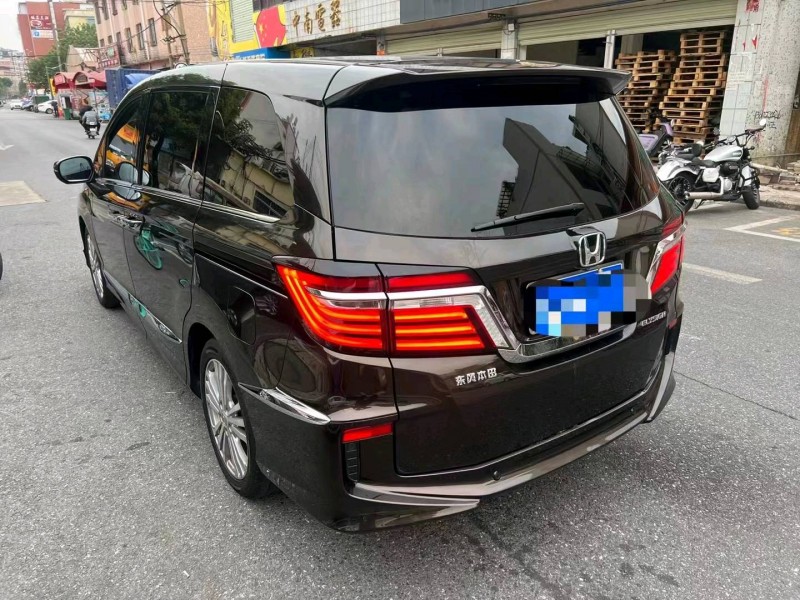珠海18年本田艾力绅6