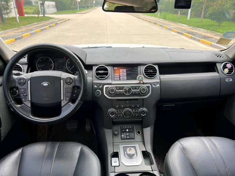 盐城15年路虎发现5