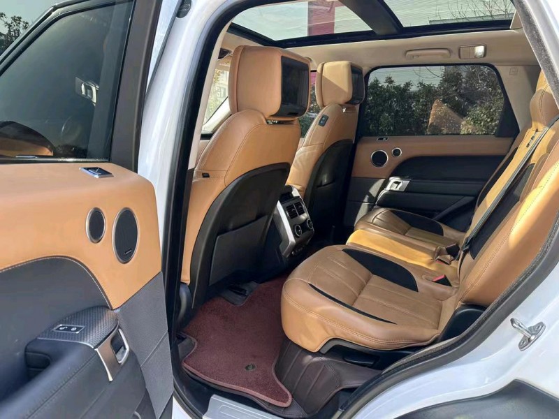 盐城19年路虎揽胜运动4