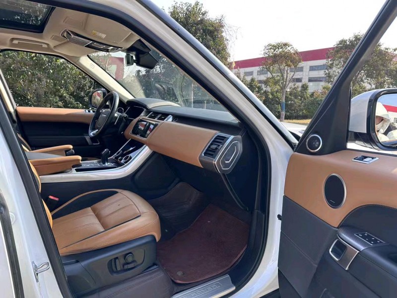 盐城19年路虎揽胜运动5