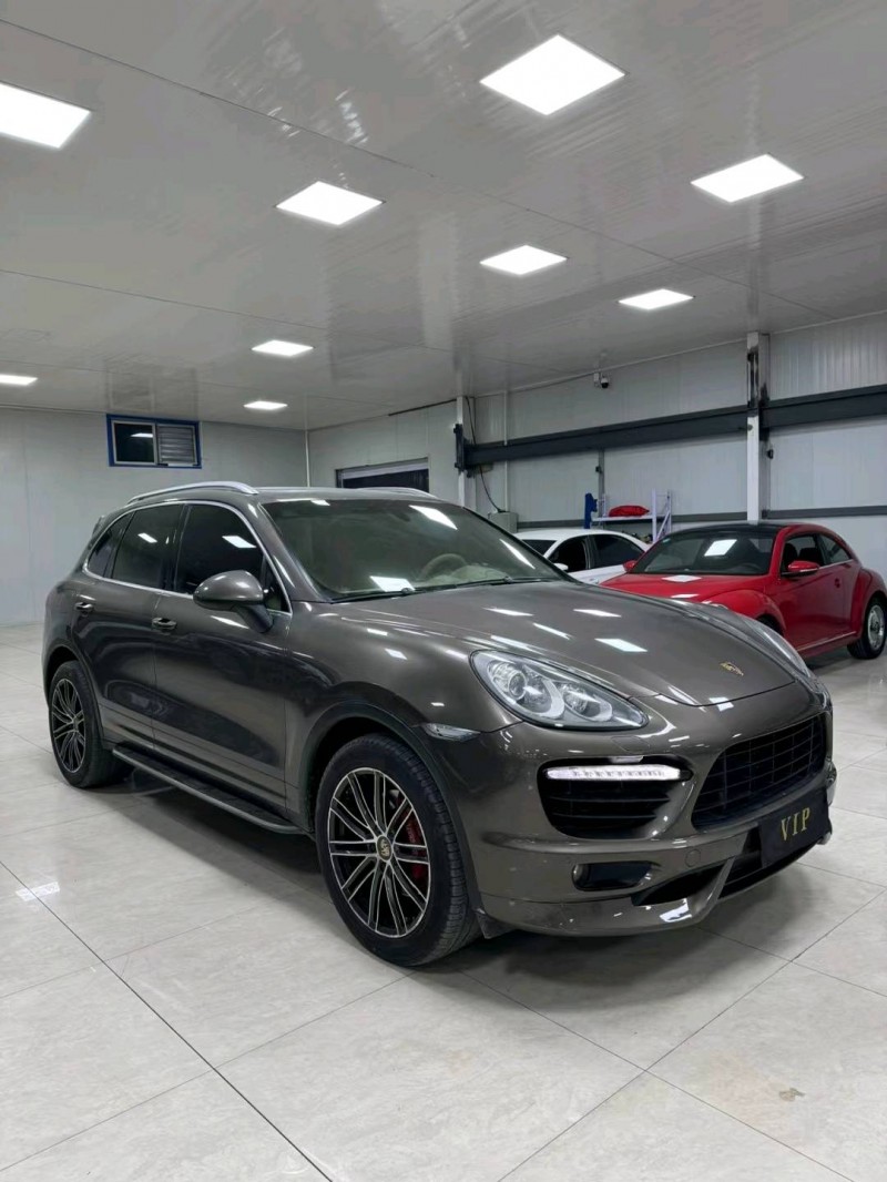 廊坊13年保时捷卡宴3