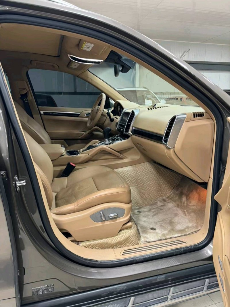 廊坊13年保时捷卡宴6