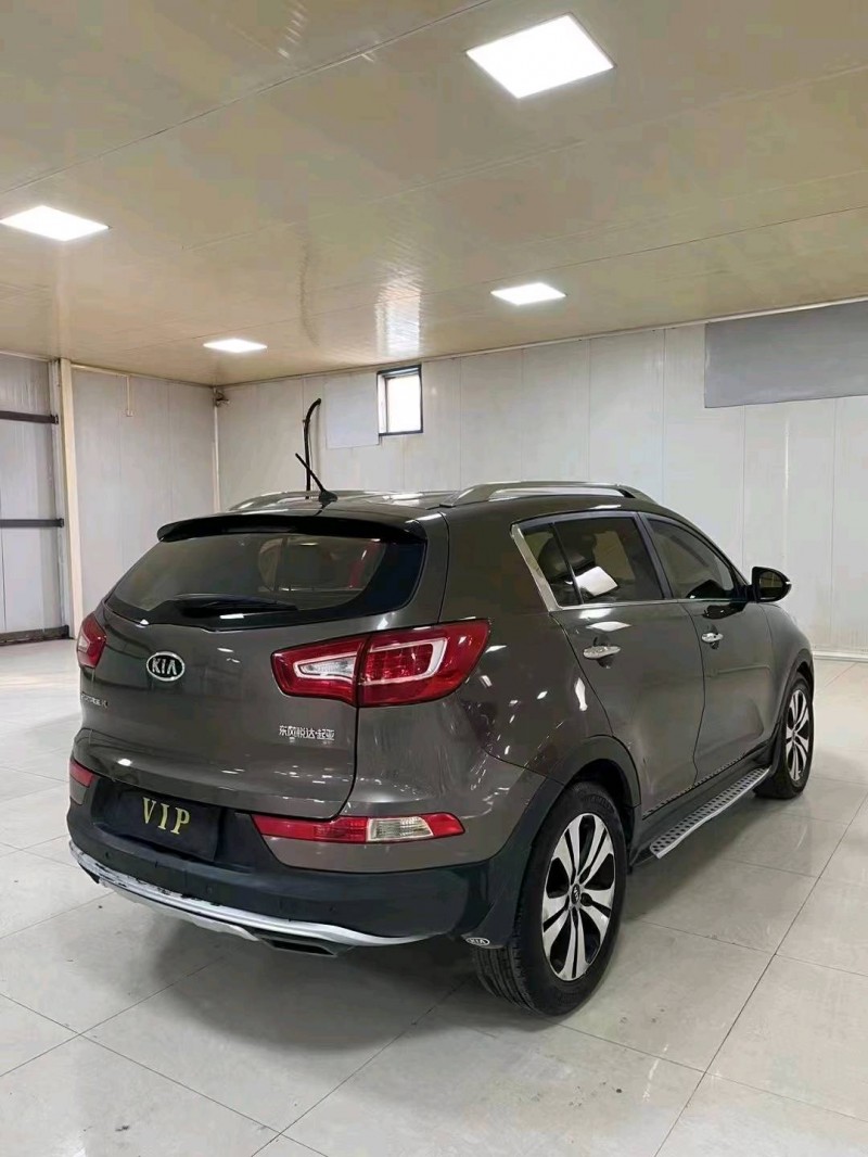 廊坊14年起亚智跑8