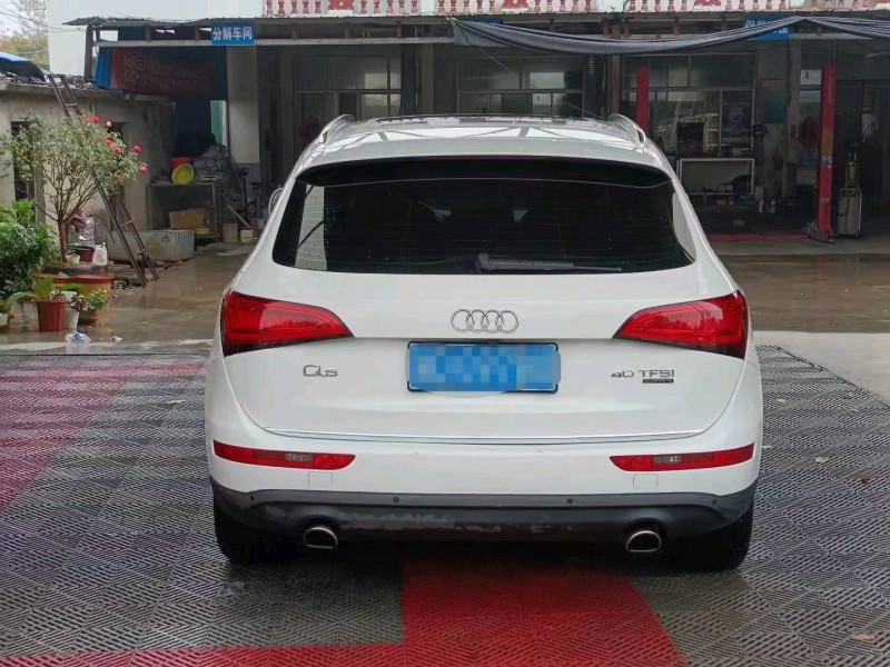 济宁16年奥迪Q59