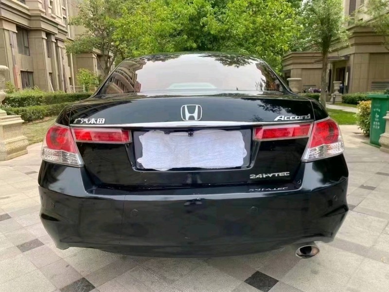 济南10年本田雅阁9