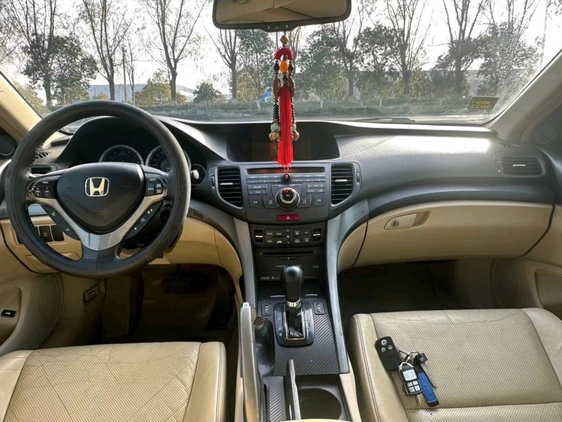 徐州11年本田思铂睿6