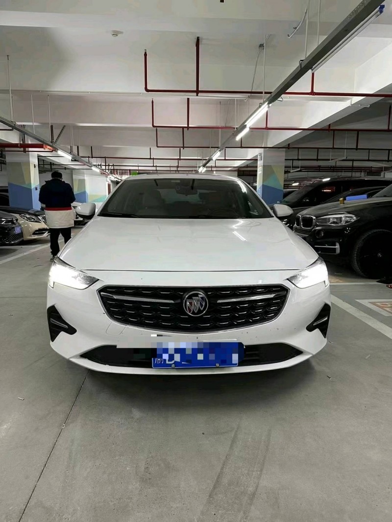 重庆21年别克君威1