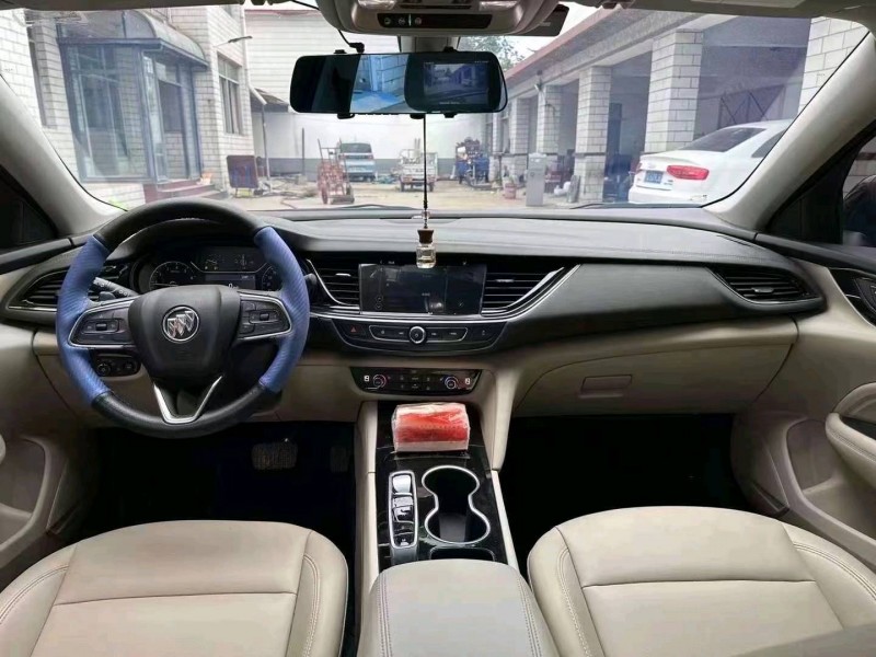 保定21年别克君威4