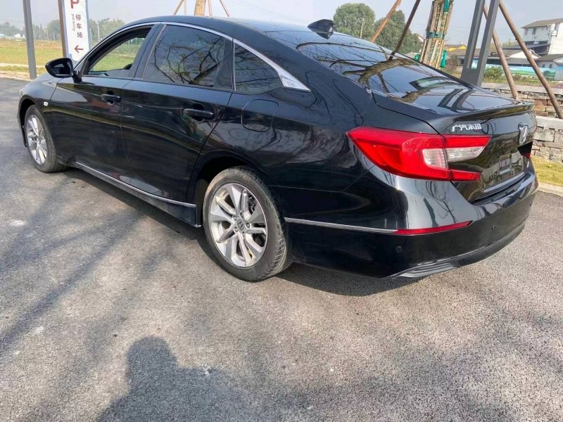 济南18年本田雅阁6