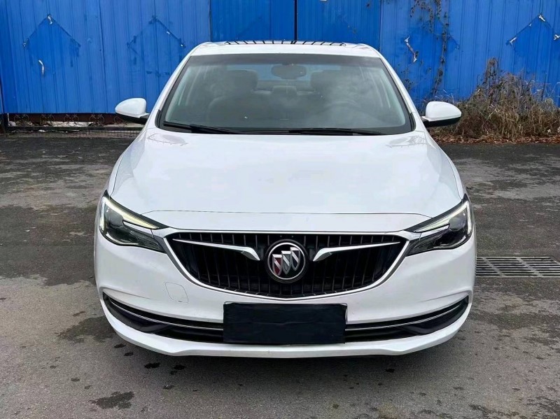 东营19年别克英朗1