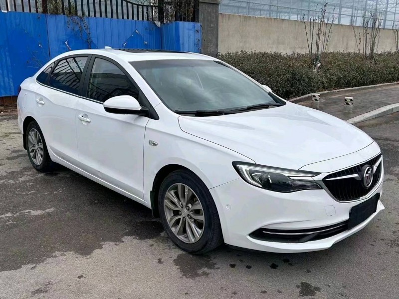 东营19年别克英朗3