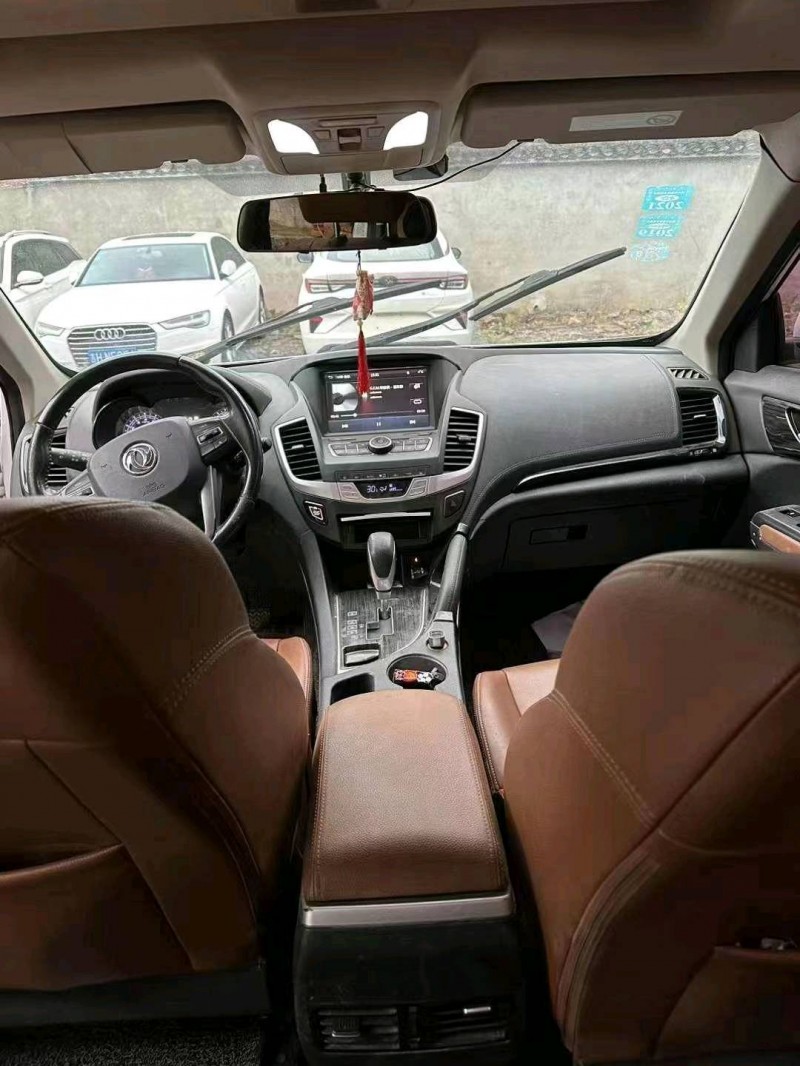 嘉兴17年东风风度6