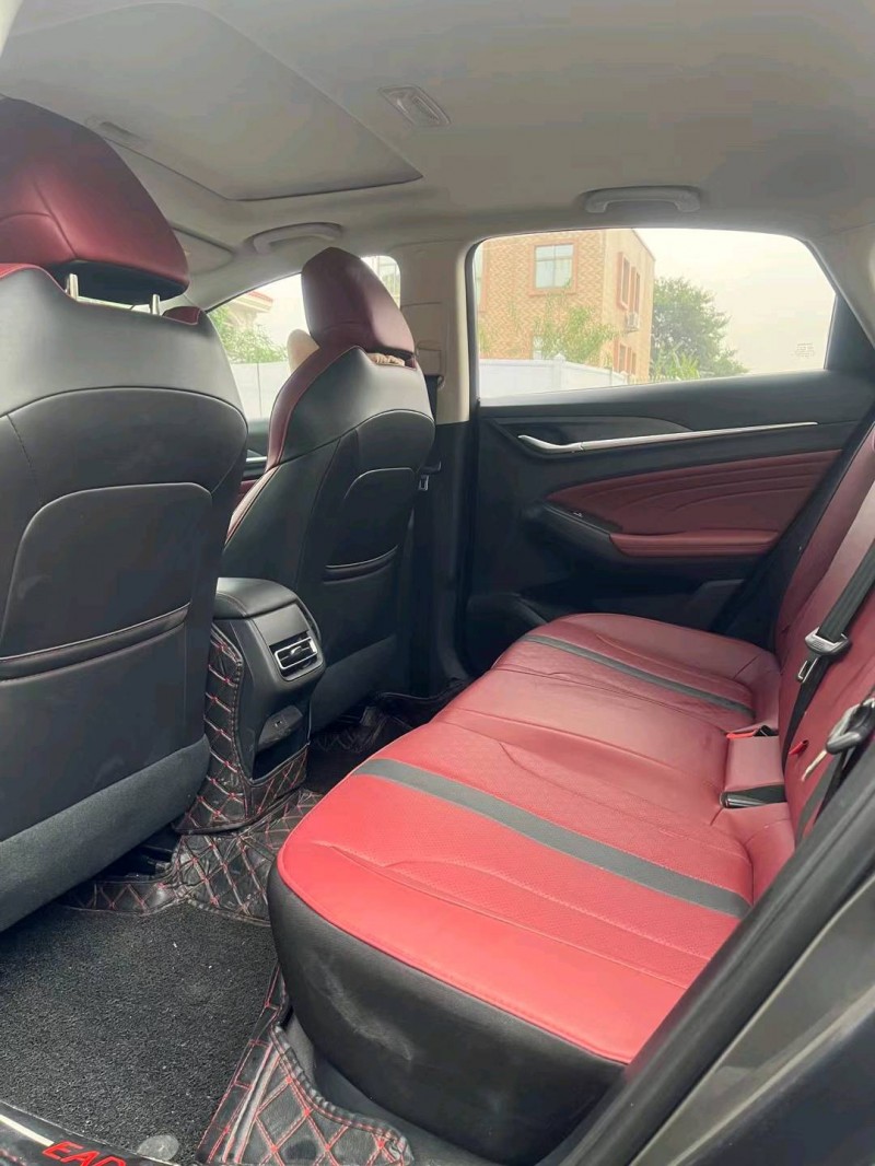 广州22年长安汽车逸动4