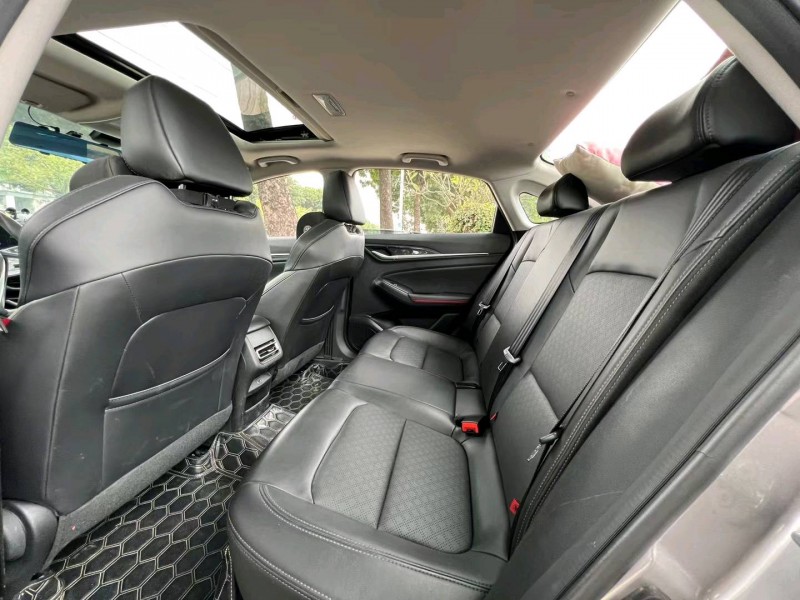 广州21年长安汽车逸动7