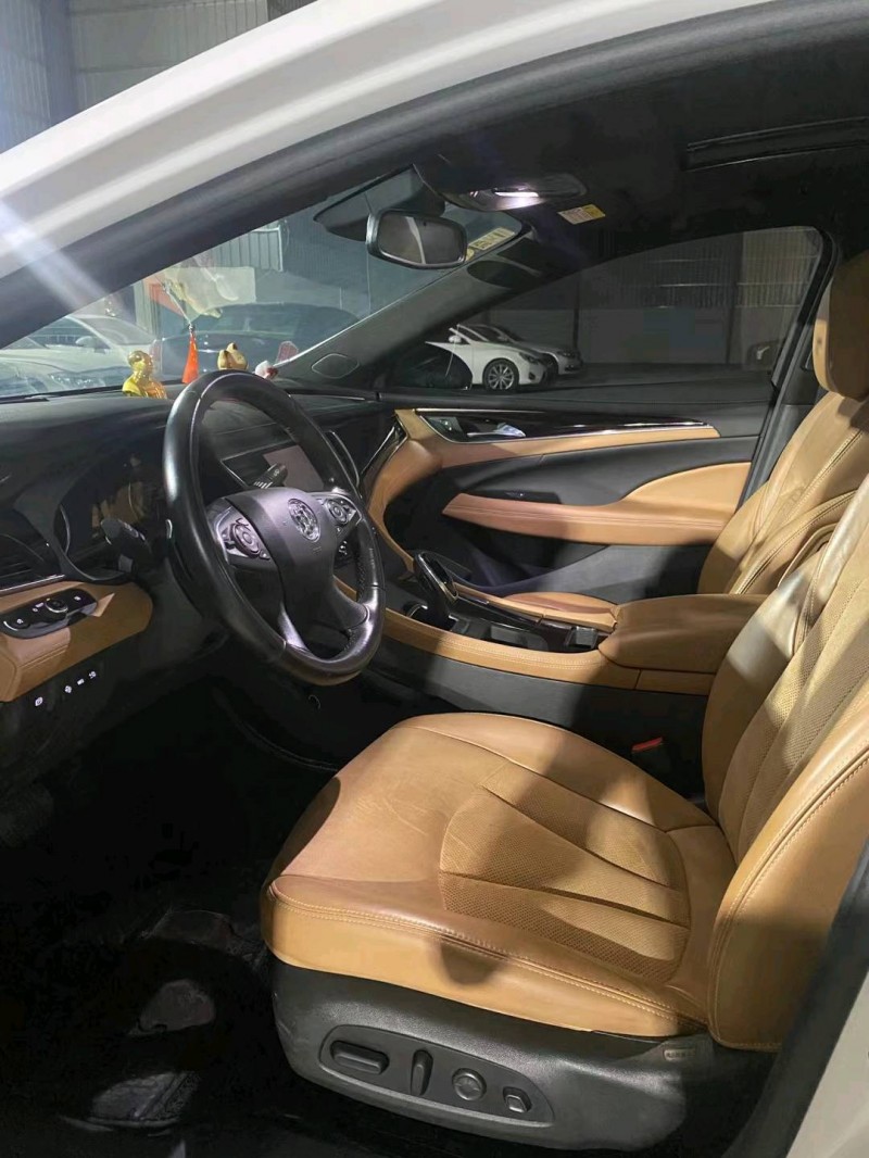 广州18年别克君越4