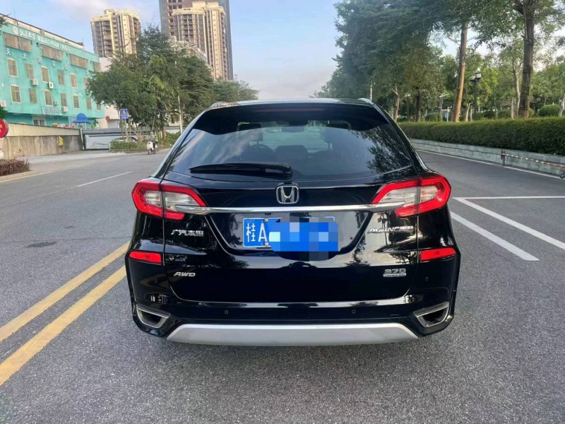 广州17年本田冠道9