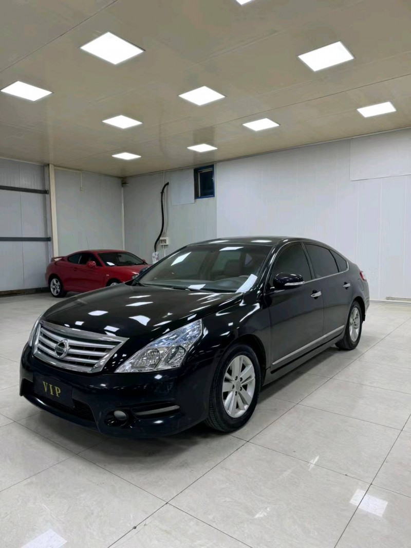 廊坊12年日产天籁2