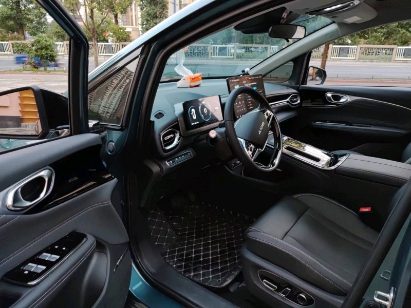 佛山22年传祺埃安V7