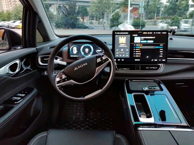 佛山22年传祺埃安V9