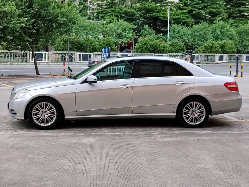 佛山13年奔驰E6