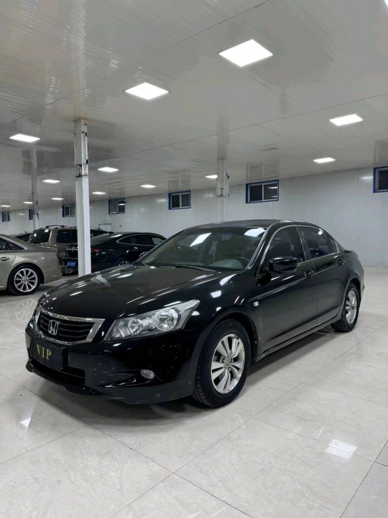 廊坊09年本田雅阁2