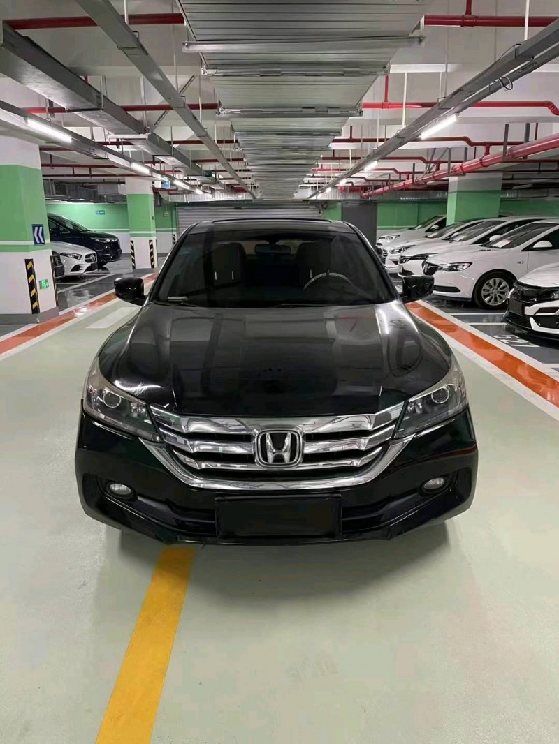 嘉兴15年本田雅阁1