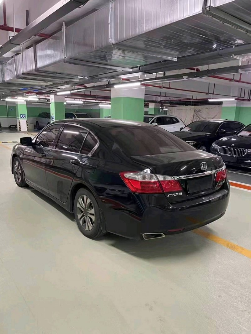 嘉兴15年本田雅阁5