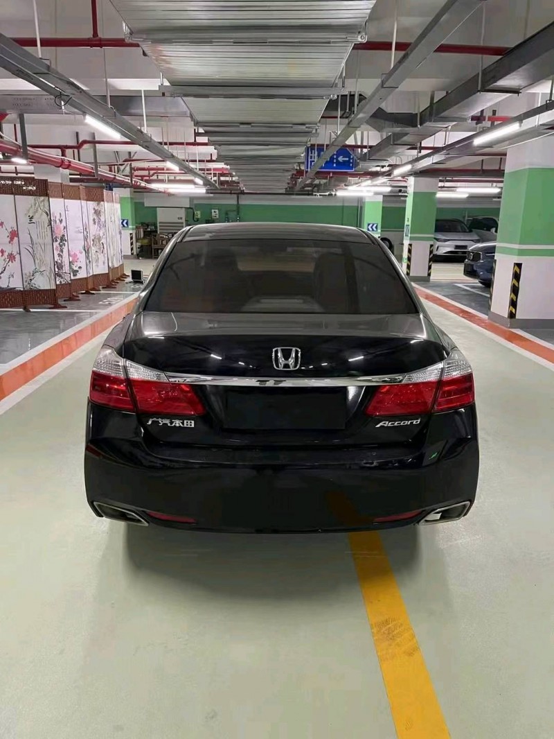 嘉兴15年本田雅阁6