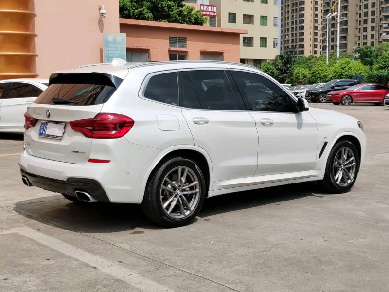 佛山19年宝马X35