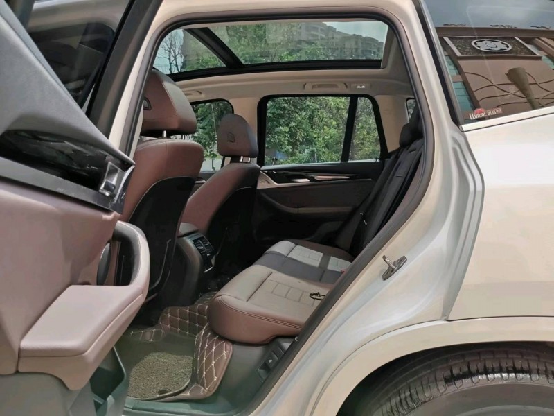 佛山19年宝马X37