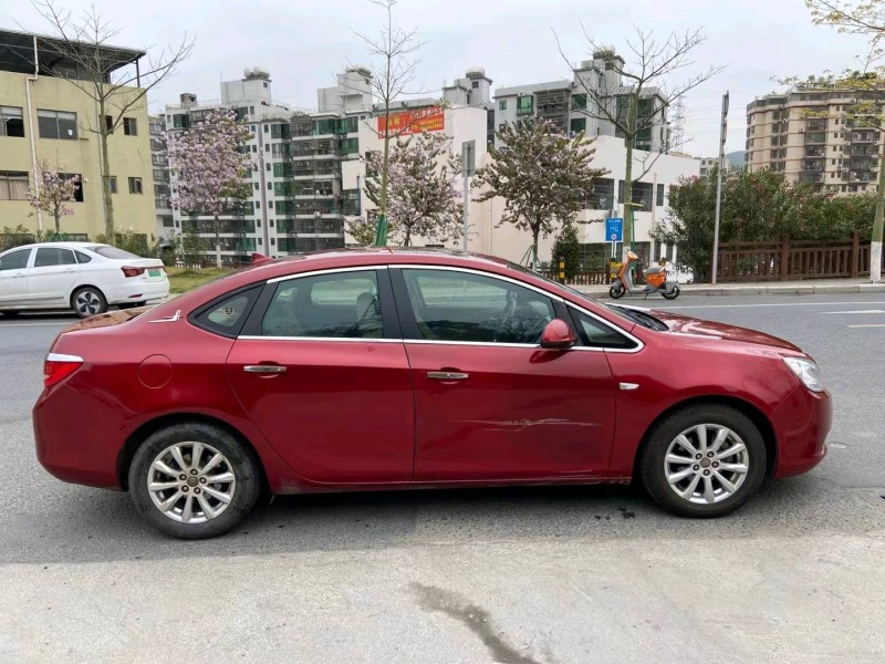 广州14年别克英朗GT4