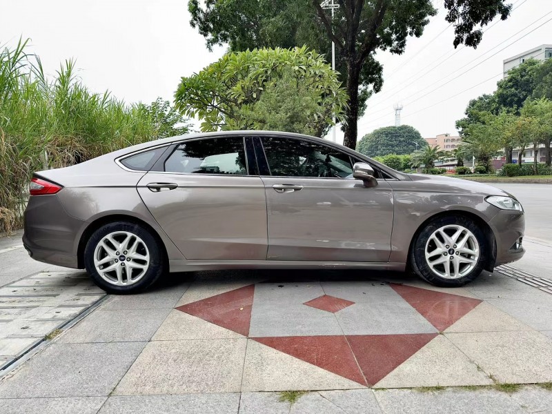 东莞15年福特蒙迪欧8