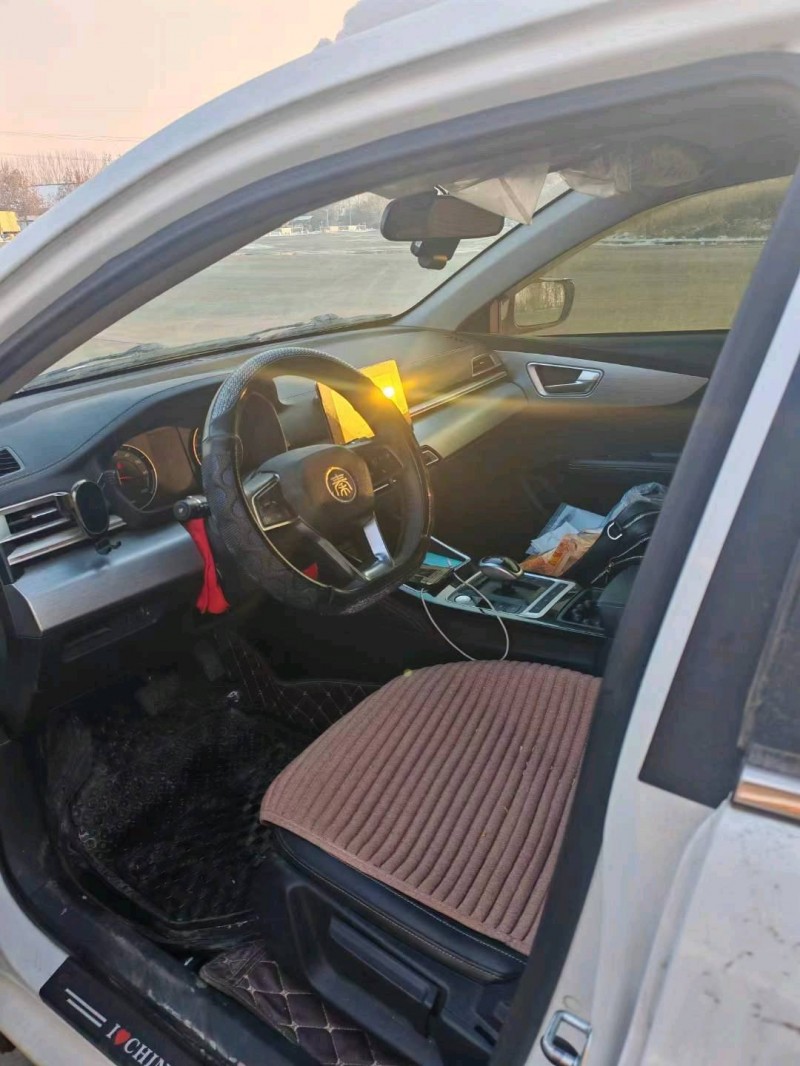 保定20年比亚迪秦4