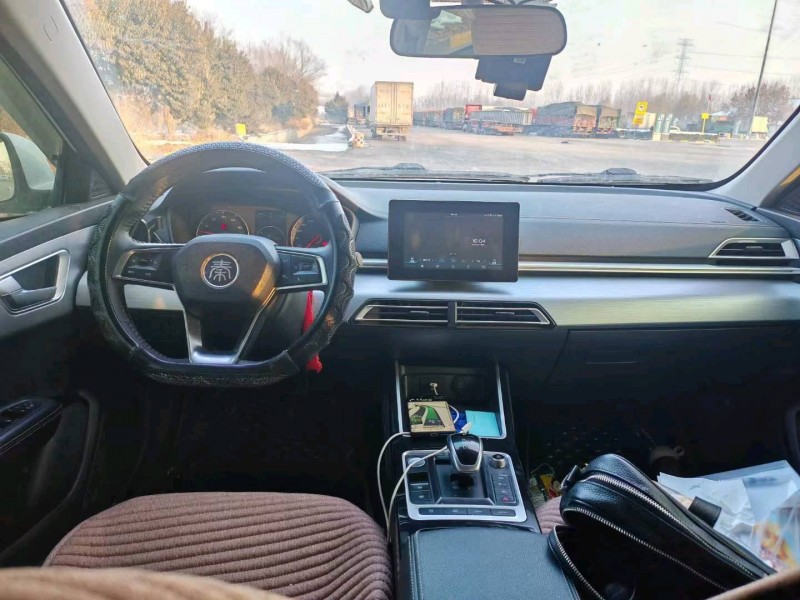 保定20年比亚迪秦6