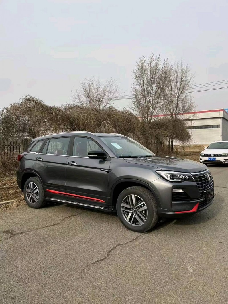 沈阳23年长安汽车CS752