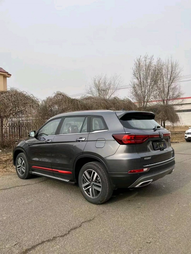 沈阳23年长安汽车CS757