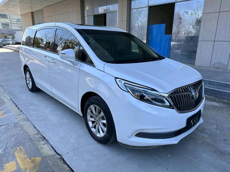 济宁18年别克GL82