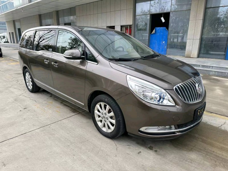 济宁14年别克GL82