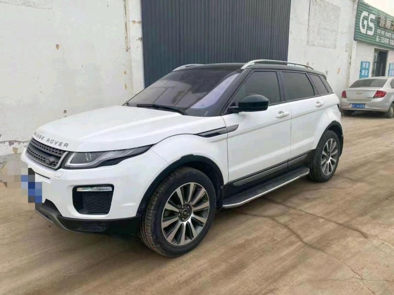 青岛17年路虎极光3