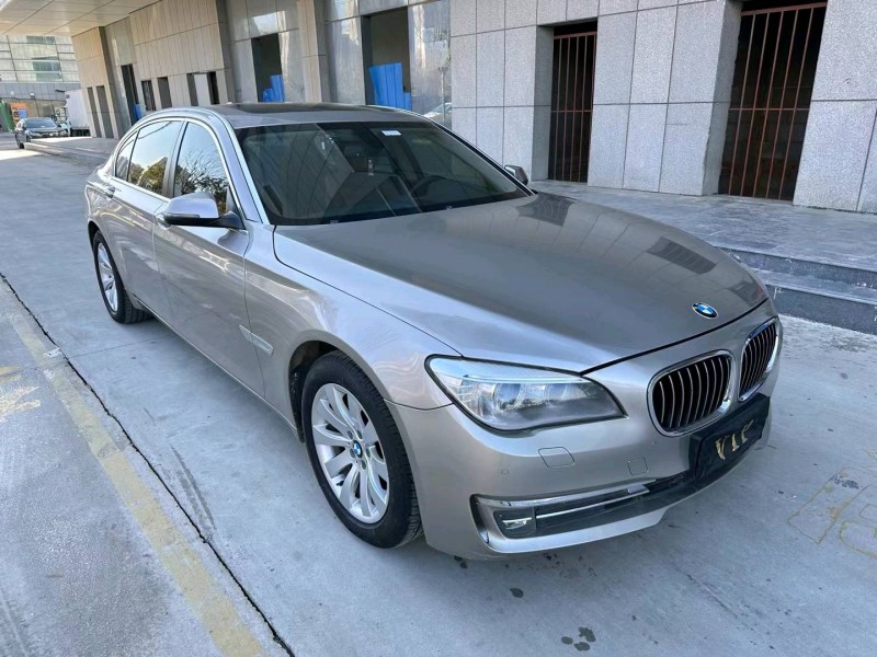 济宁14年宝马7系3