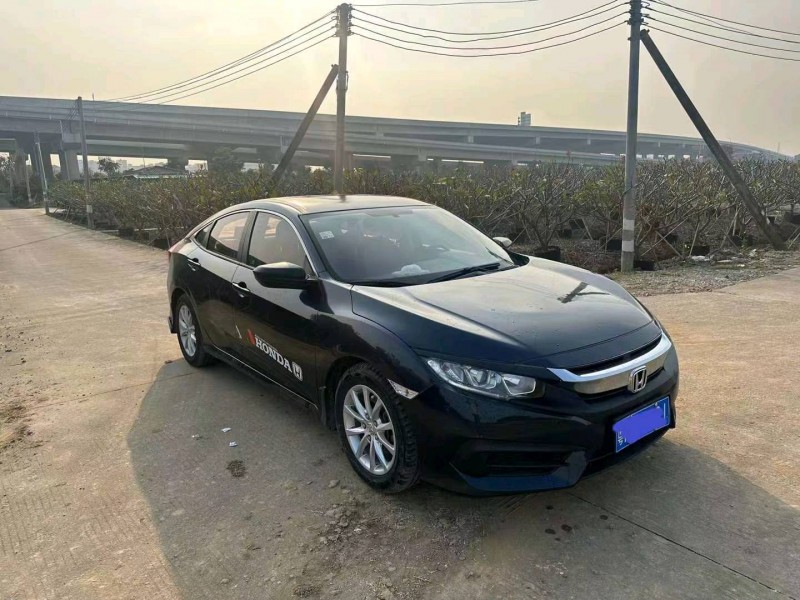 珠海17年本田思域4