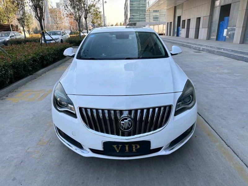 济宁15年别克君威1