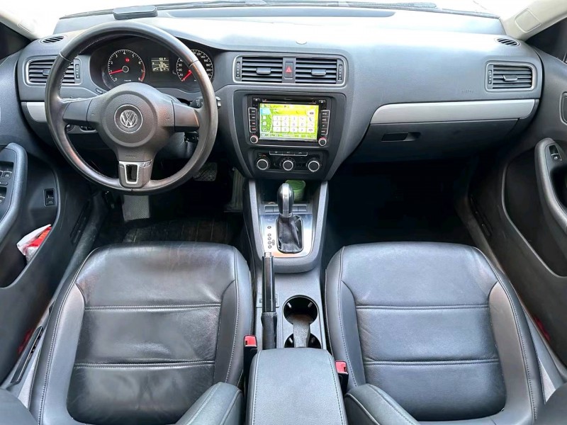 济宁14年大众速腾4