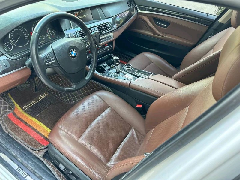 济宁17年宝马5系5