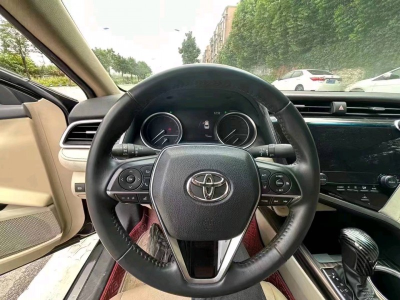 北海20年豐田凱美瑞5