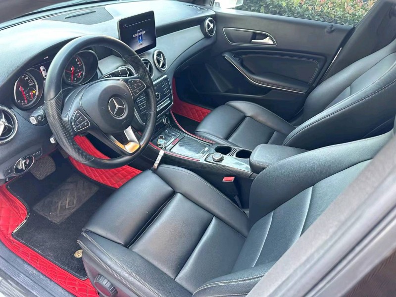 济宁18年奔驰CLA4