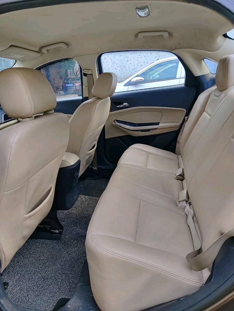 广州17年福特福睿斯6