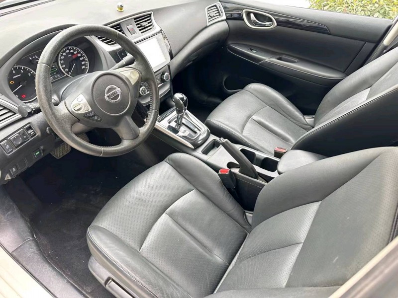 济宁19年日产轩逸5